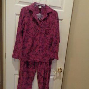 plush pajama lounge set by Nicole Miller in wine with black size L